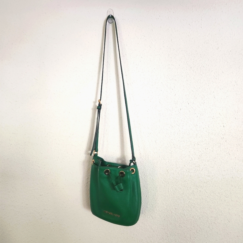 MICHAEL Michael Kors Green Leather Bucket Bag
